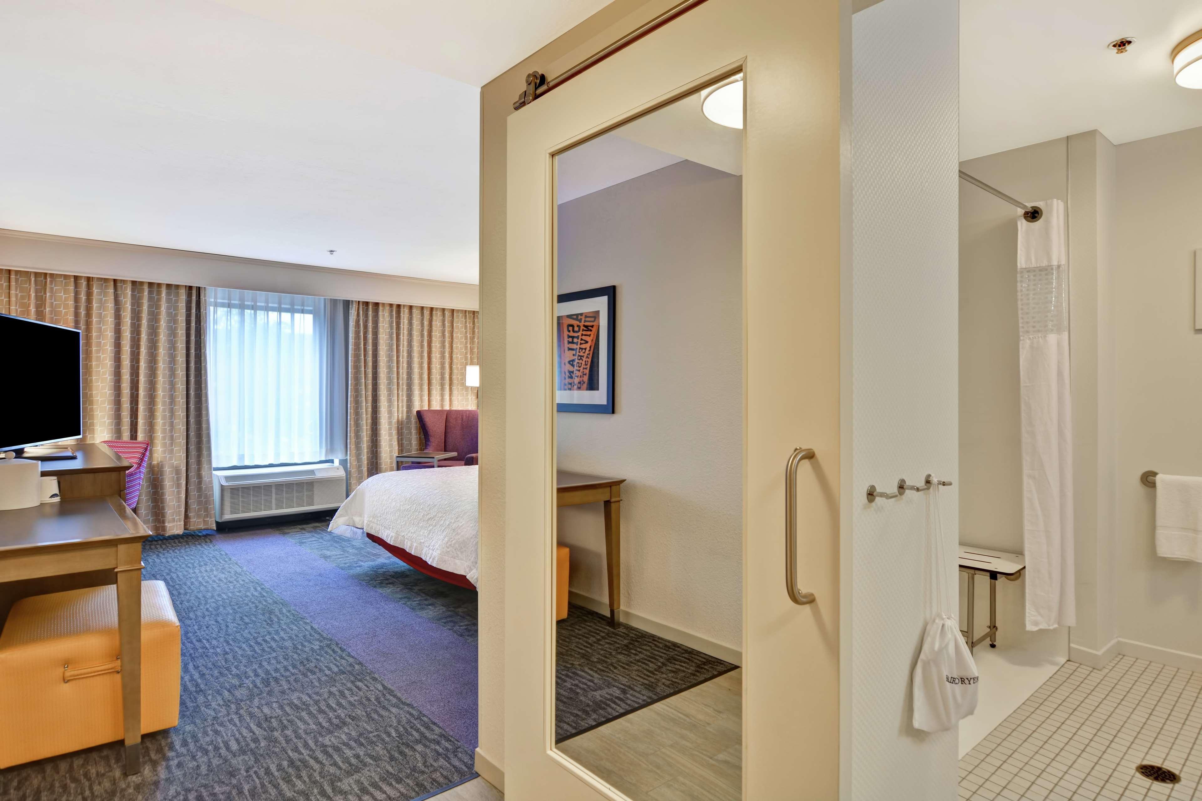 Hampton Inn Suites Ashland, Ohio Экстерьер фото