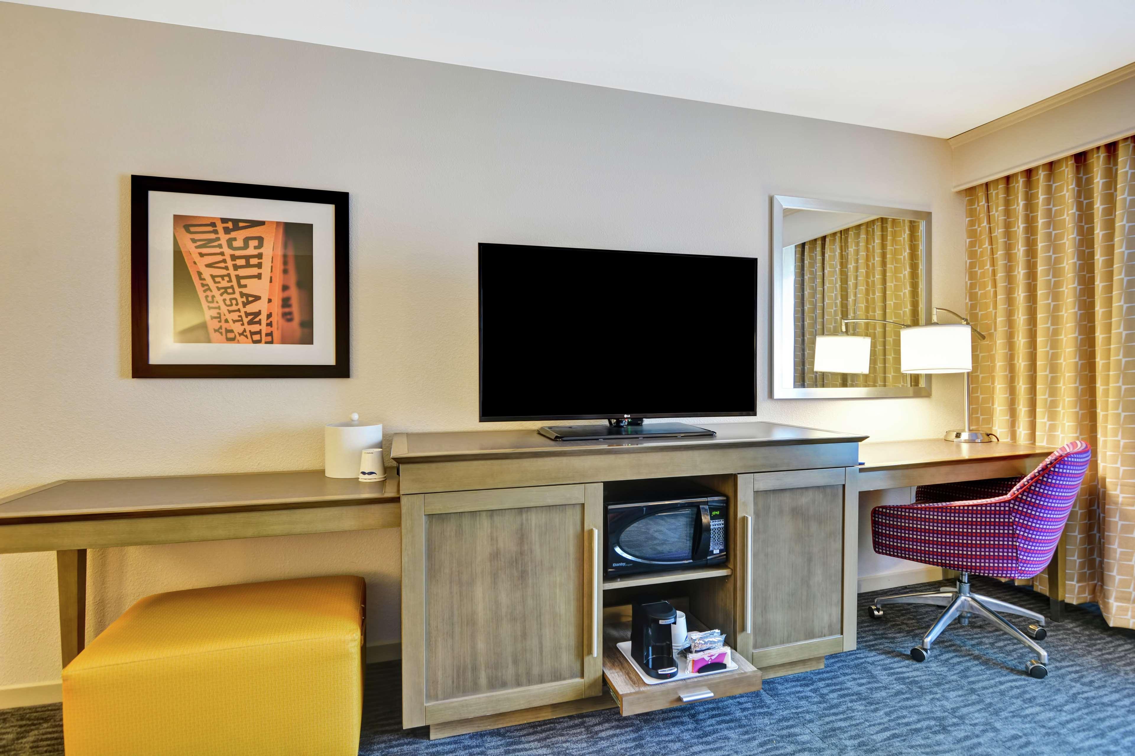 Hampton Inn Suites Ashland, Ohio Экстерьер фото