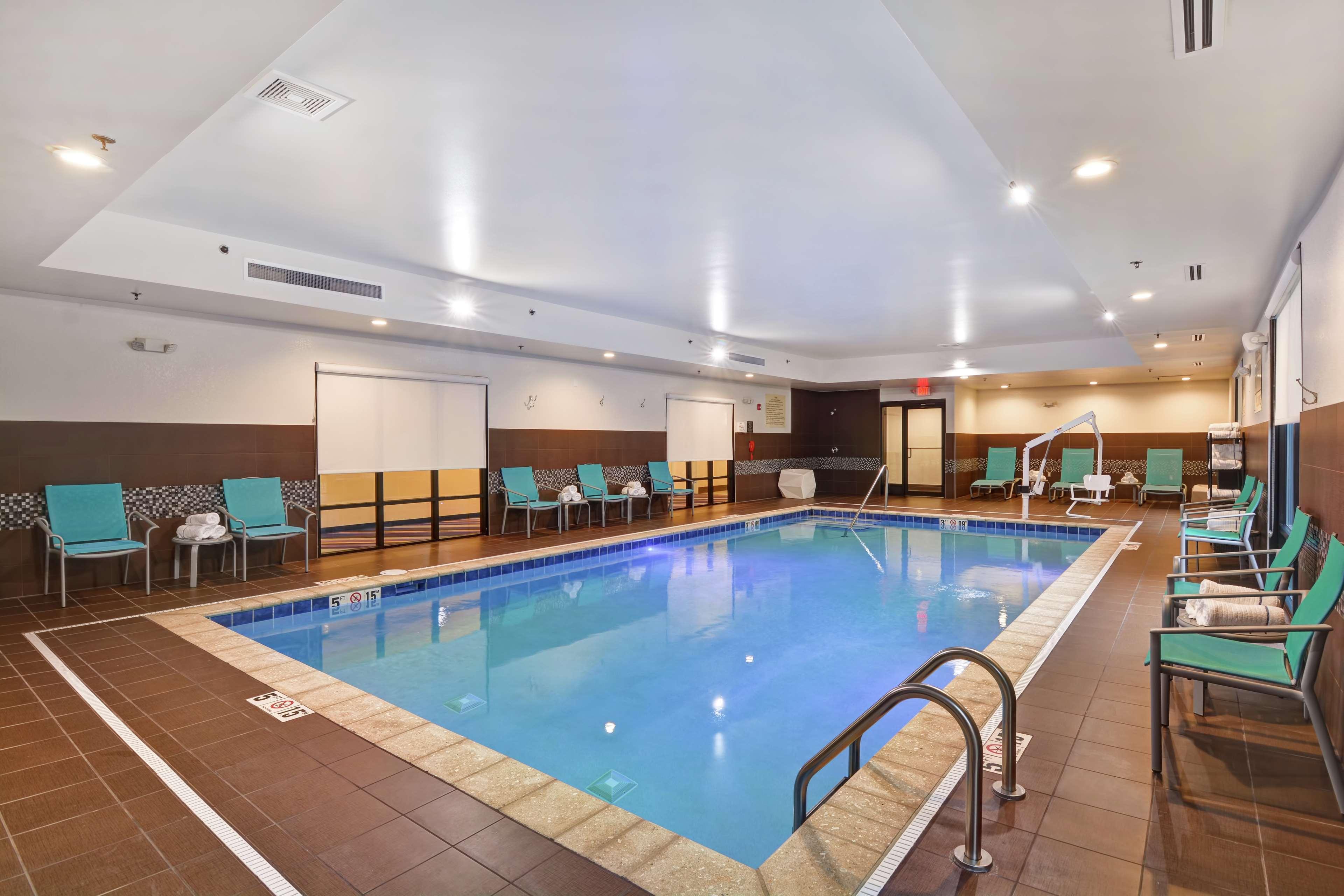 Hampton Inn Suites Ashland, Ohio Экстерьер фото